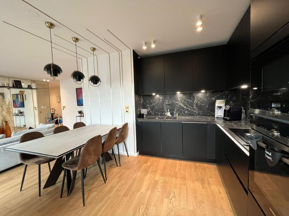 Appartement Luxueux Climatise Avec Terrasse, 6 Couchages - 17Eme Arrondissement De Paris Клиши Екстериор снимка