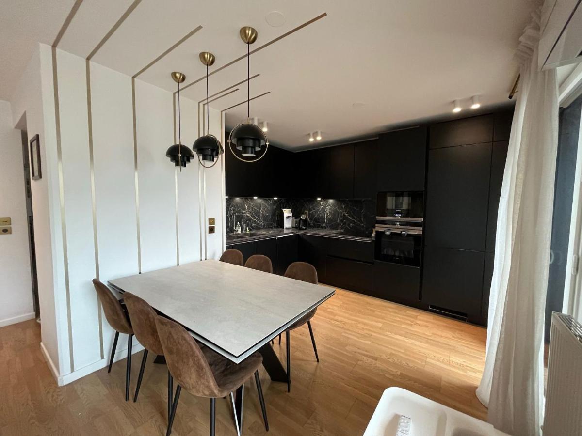 Appartement Luxueux Climatise Avec Terrasse, 6 Couchages - 17Eme Arrondissement De Paris Клиши Екстериор снимка